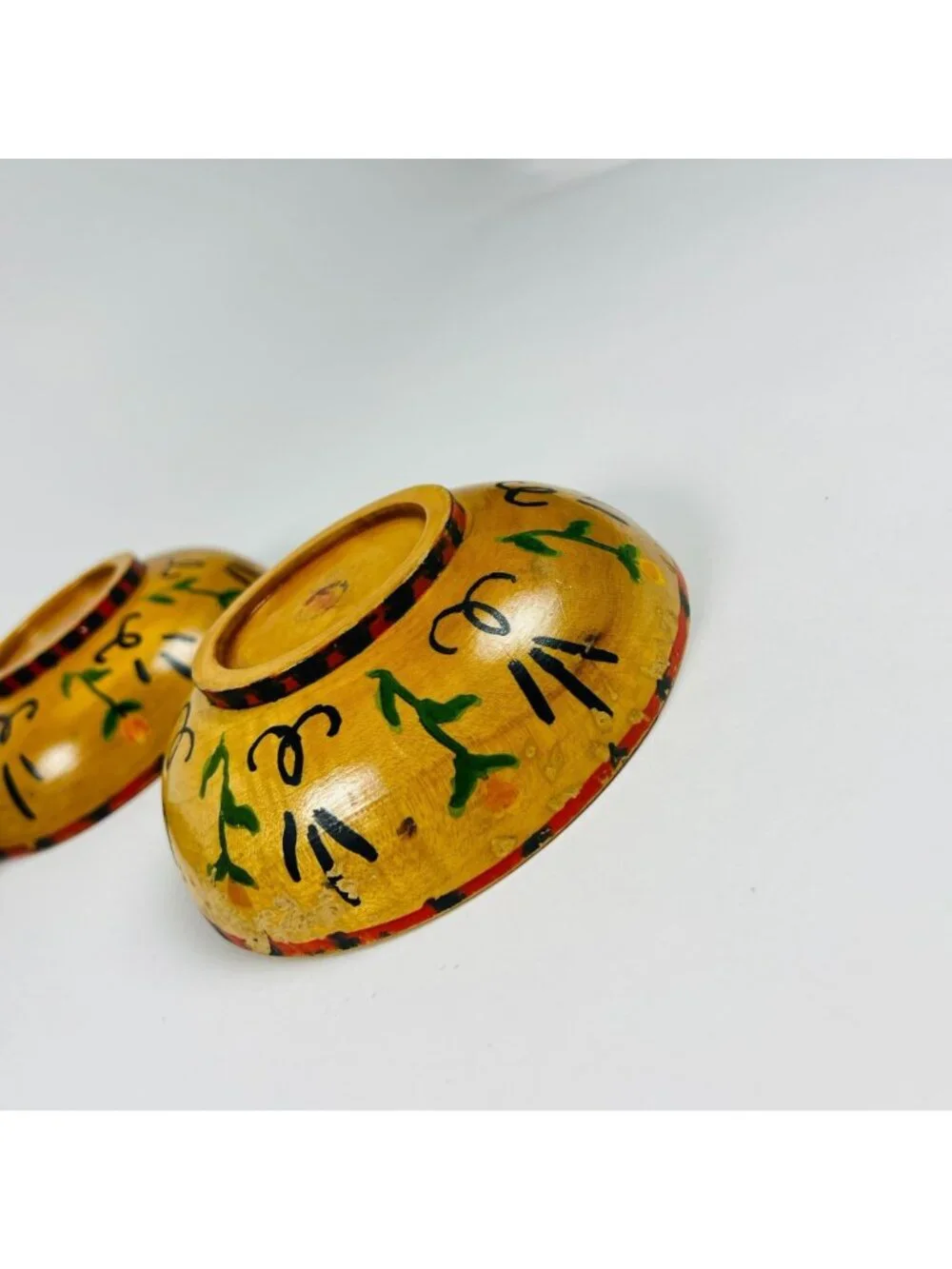 Vintage Occupied Japan Wooden Bowls 4 Floral Yellow & Green Rustic Decor